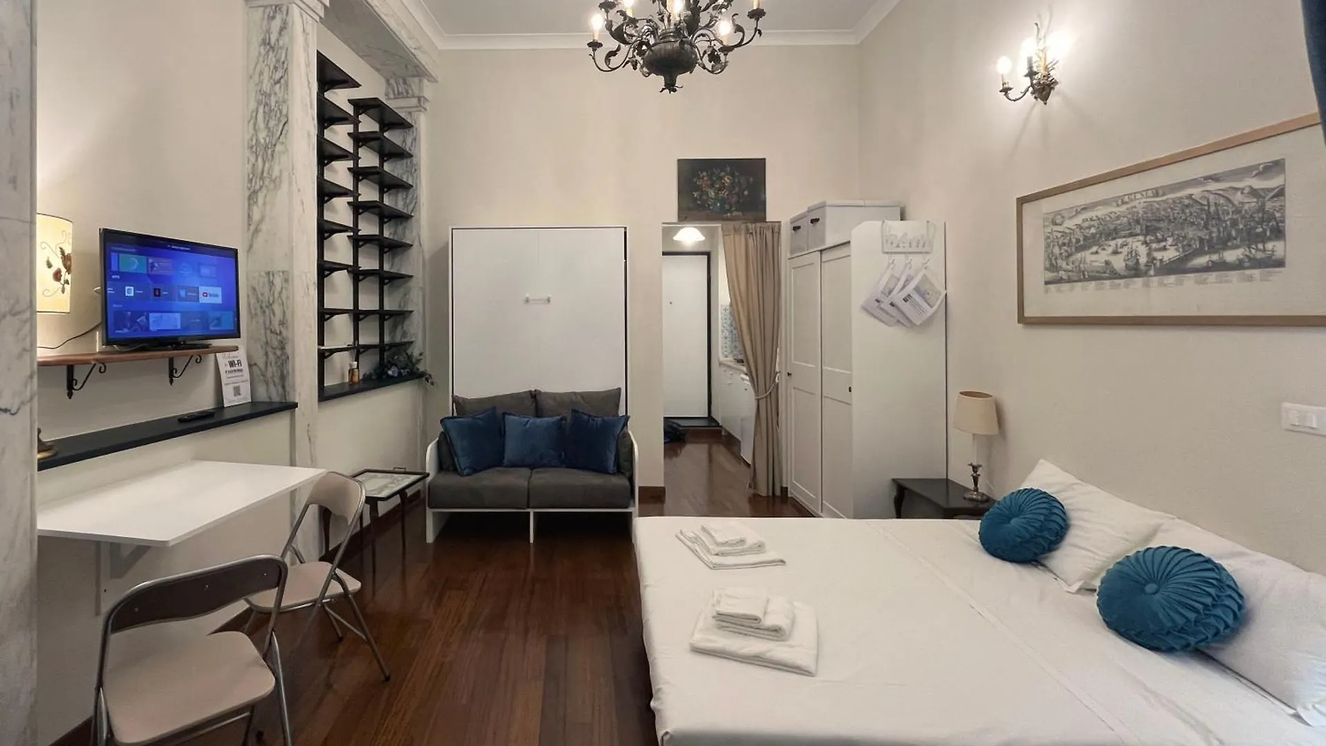 Giano Host - Lomellini Apartment Genoa Italy