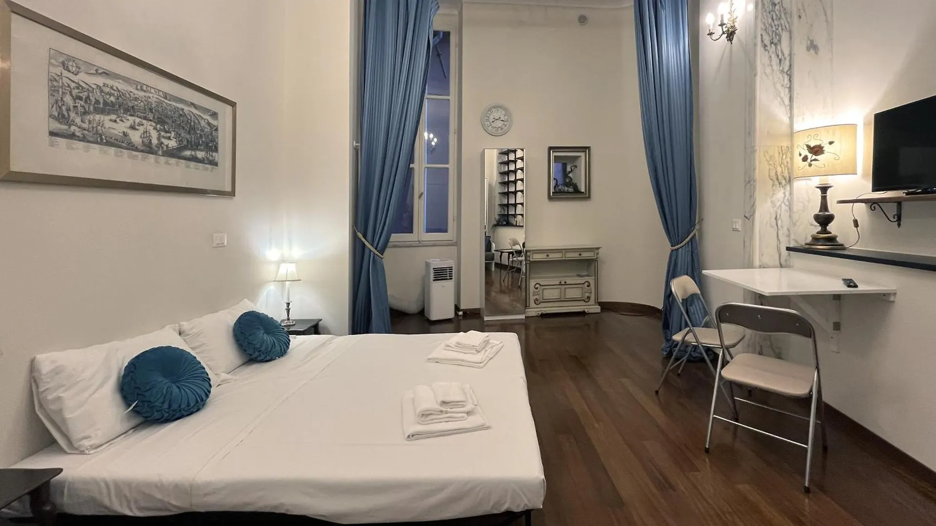 Giano Host - Lomellini Apartment Genoa