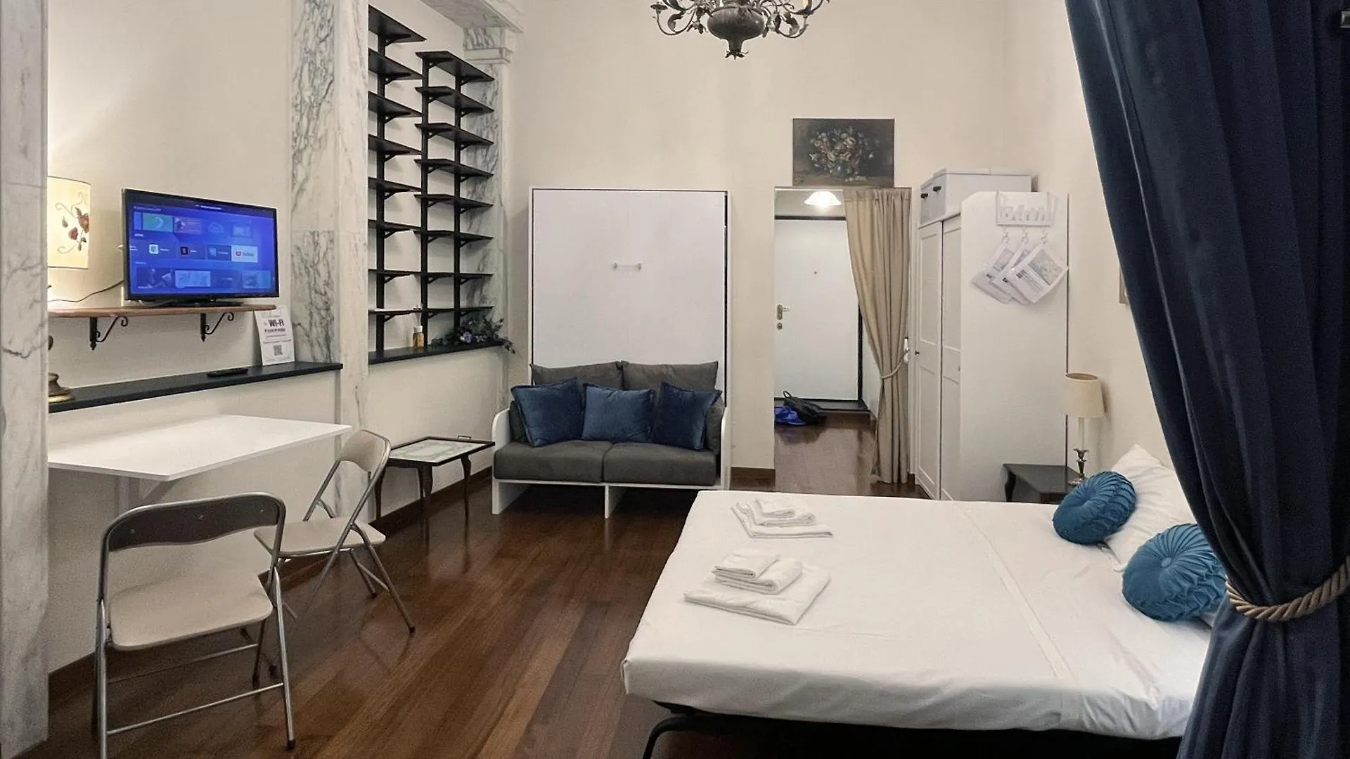 Giano Host - Lomellini Apartment Genoa 0*,  Italy